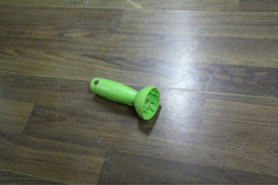 工廠供應(yīng)塑膠制品,注塑產(chǎn)品,手電筒外殼,兒童手電筒外殼 - 工廠供應(yīng)塑膠制品,注塑產(chǎn)品,手電筒外殼,兒童手電筒外殼廠家 - 工廠供應(yīng)塑膠制品,注塑產(chǎn)品,手電筒外殼,兒童手電筒外殼價格 - 寧波經(jīng)濟技術(shù)開發(fā)區(qū)華昌塑膠制品 - 